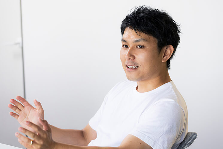 Sansan藤倉さん、西場さん